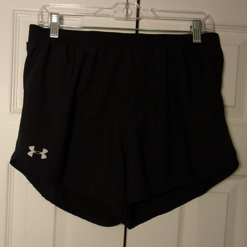 UNDERARMOUR WOMENS HEATGEAR RUNNING SHORTS, L